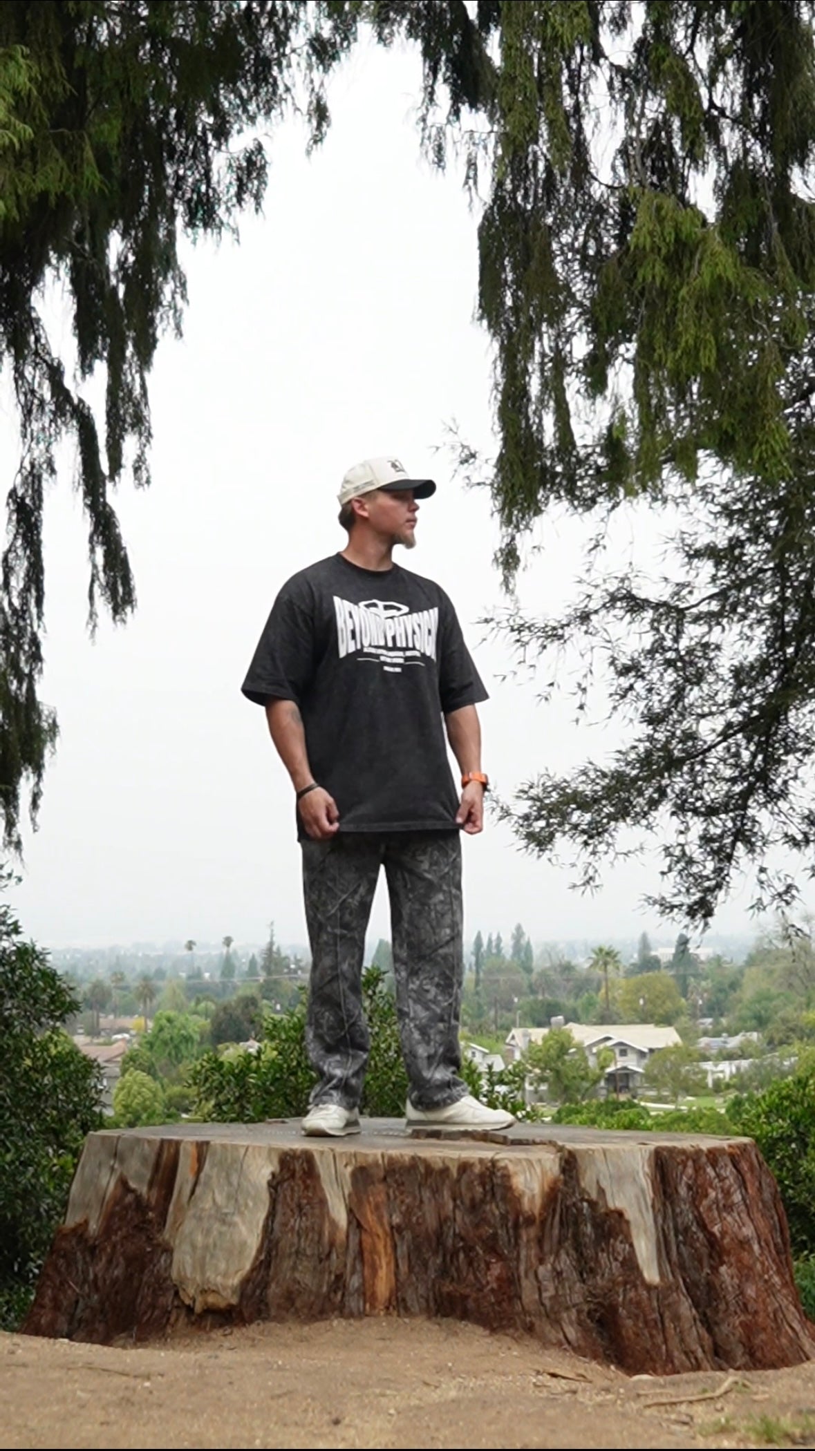 You Are Worthy T-Shirt BLACK WASHED | Beyond Physical